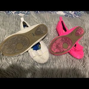 Girls shoes
